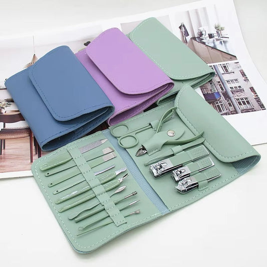 16 PCS Manicure & Pedicure Grooming Kit